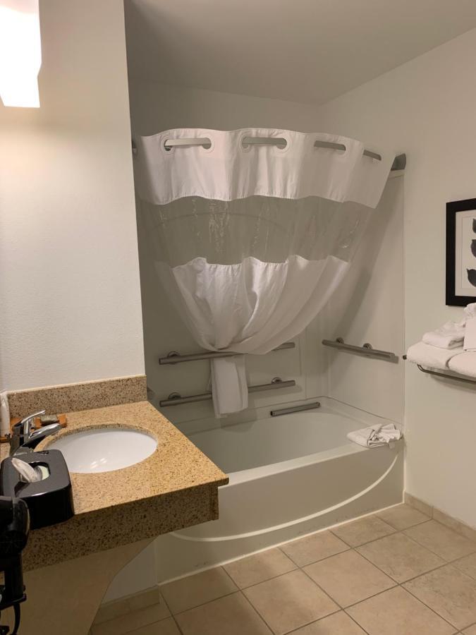 Country Inn & Suites By Radisson, Madison West, Wi Middleton Ngoại thất bức ảnh